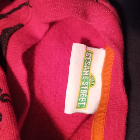 Sesame Street Elmo crewneck 3-6M - Picture 2 of 4
